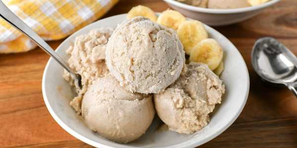 Healthy Ice Cream Alternatives: Frozen Banana Bases And More
